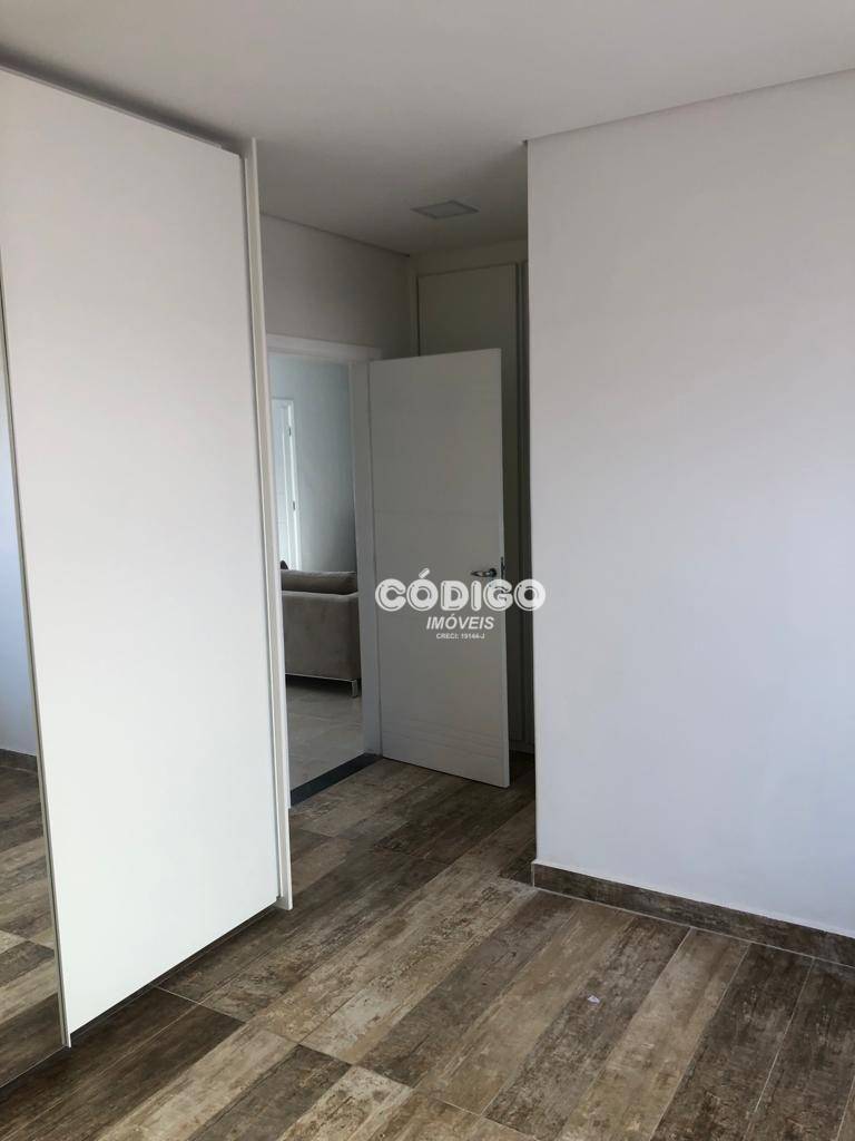 Casa à venda com 3 quartos, 300m² - Foto 40