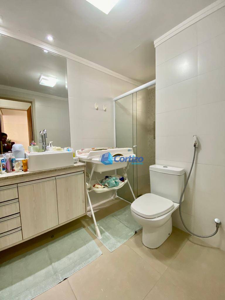 Apartamento à venda com 2 quartos, 104m² - Foto 8