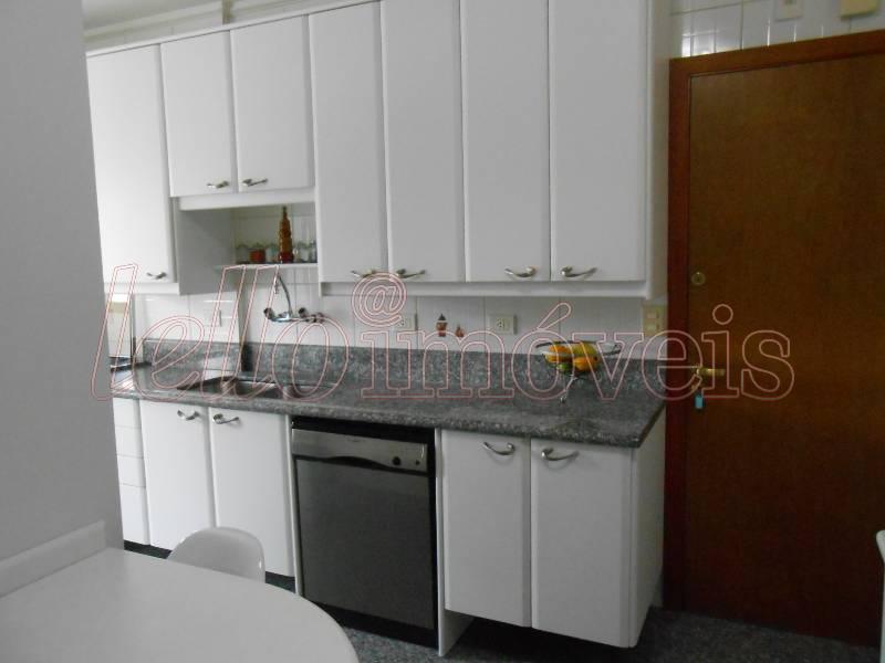 Apartamento para alugar com 3 quartos, 120m² - Foto 15