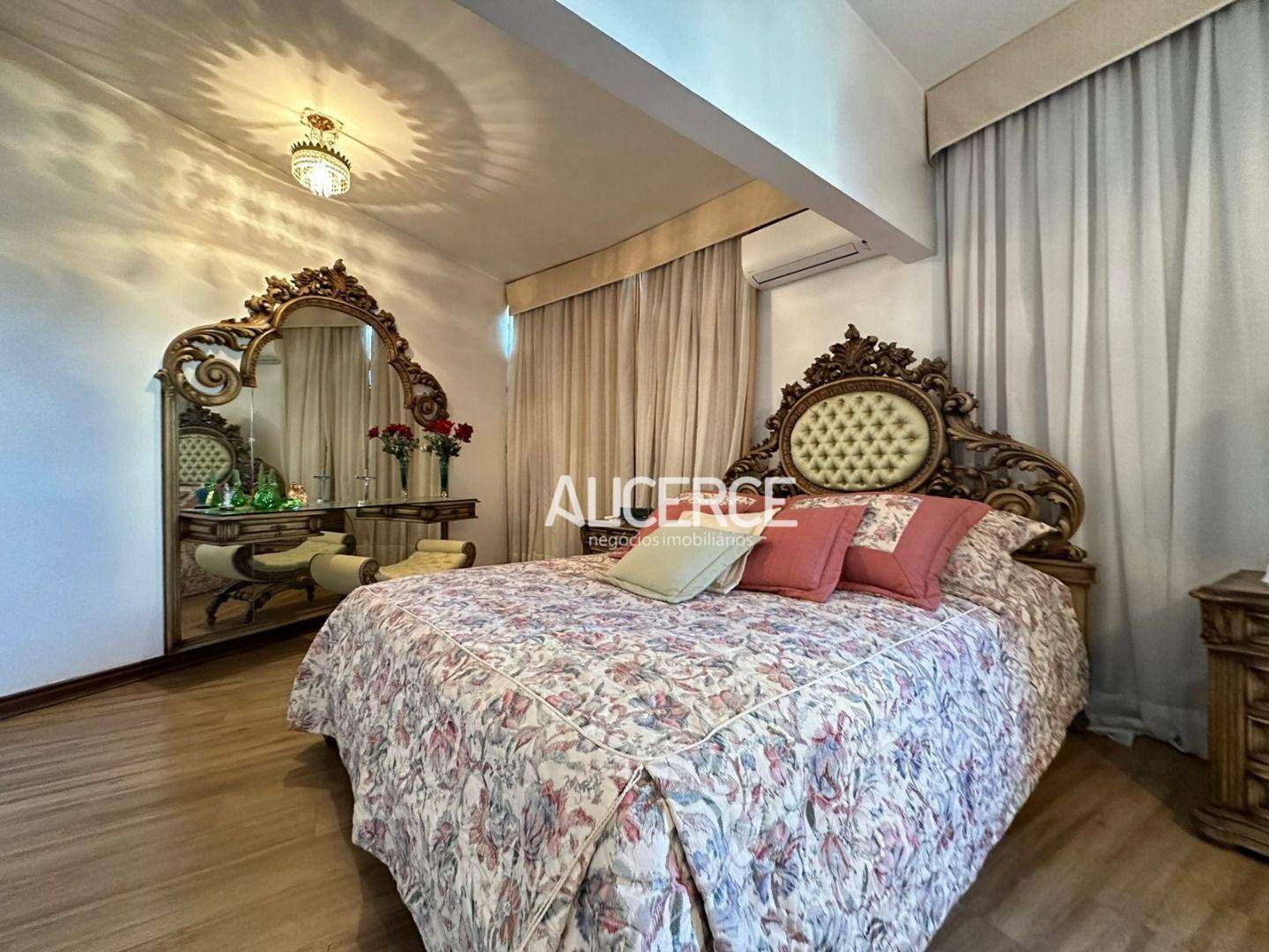 Apartamento à venda com 3 quartos, 450m² - Foto 18