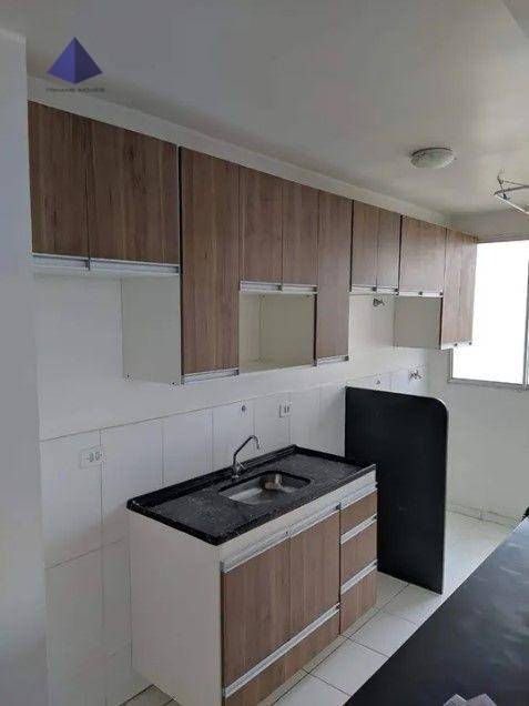 Apartamento à venda com 2 quartos, 45m² - Foto 3