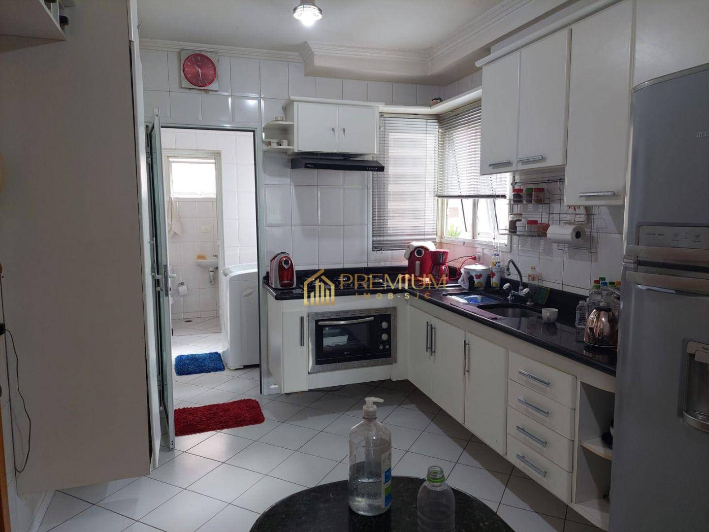 Apartamento à venda com 3 quartos, 100m² - Foto 25