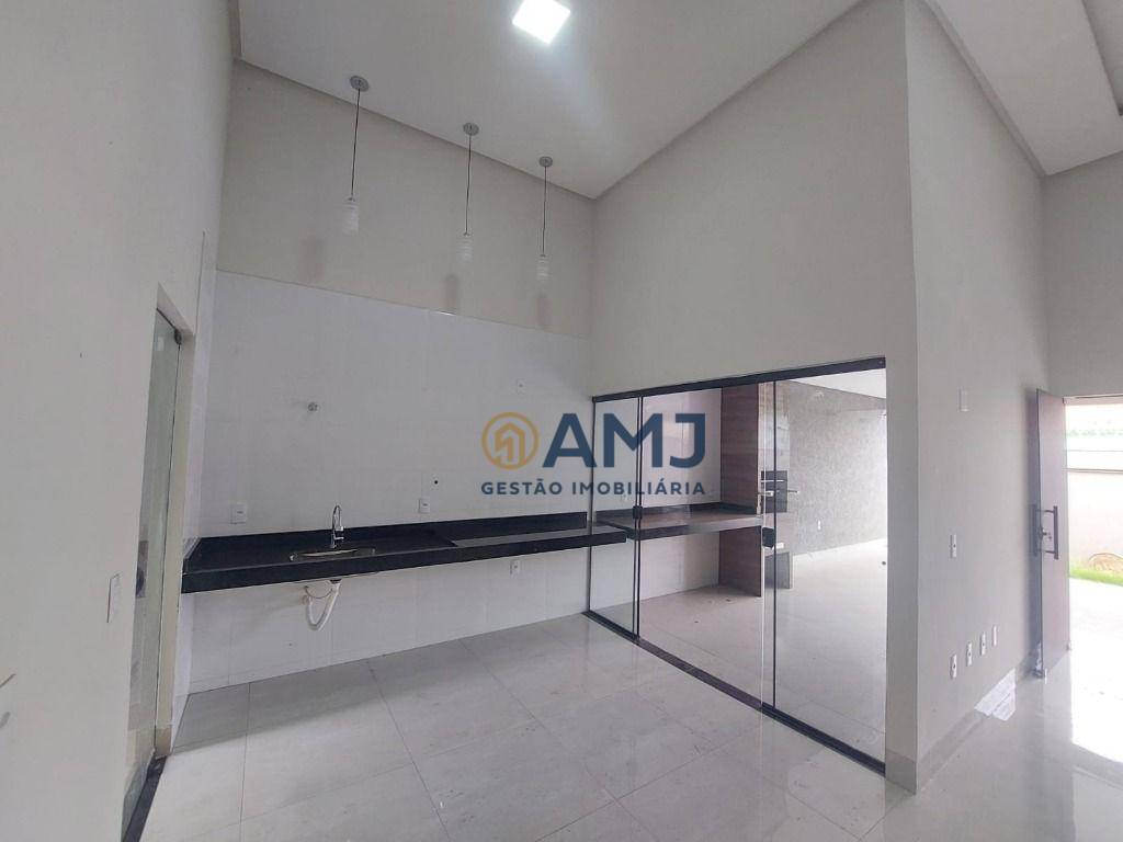Casa à venda com 3 quartos, 136m² - Foto 5