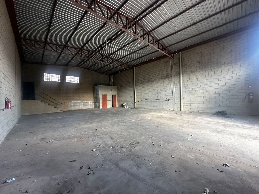 Loja-Salão para alugar, 216m² - Foto 1