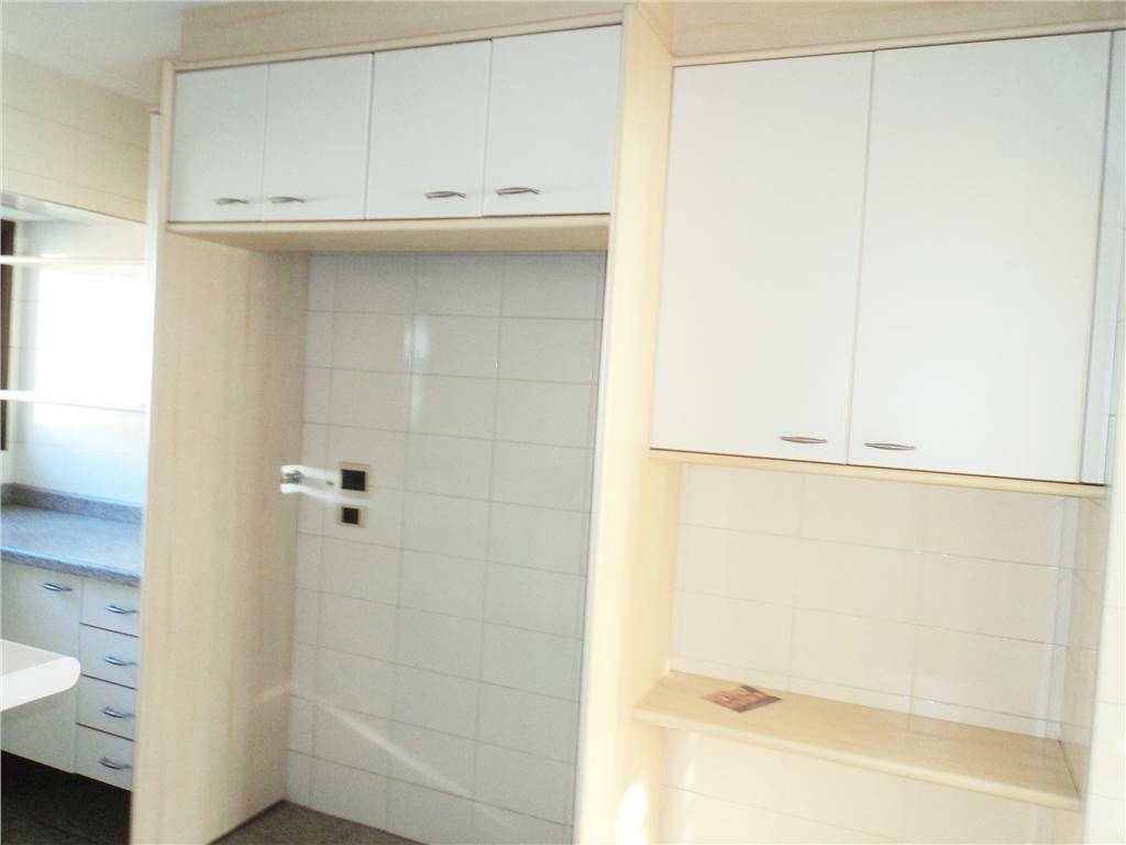 Apartamento à venda e aluguel com 3 quartos, 225m² - Foto 21