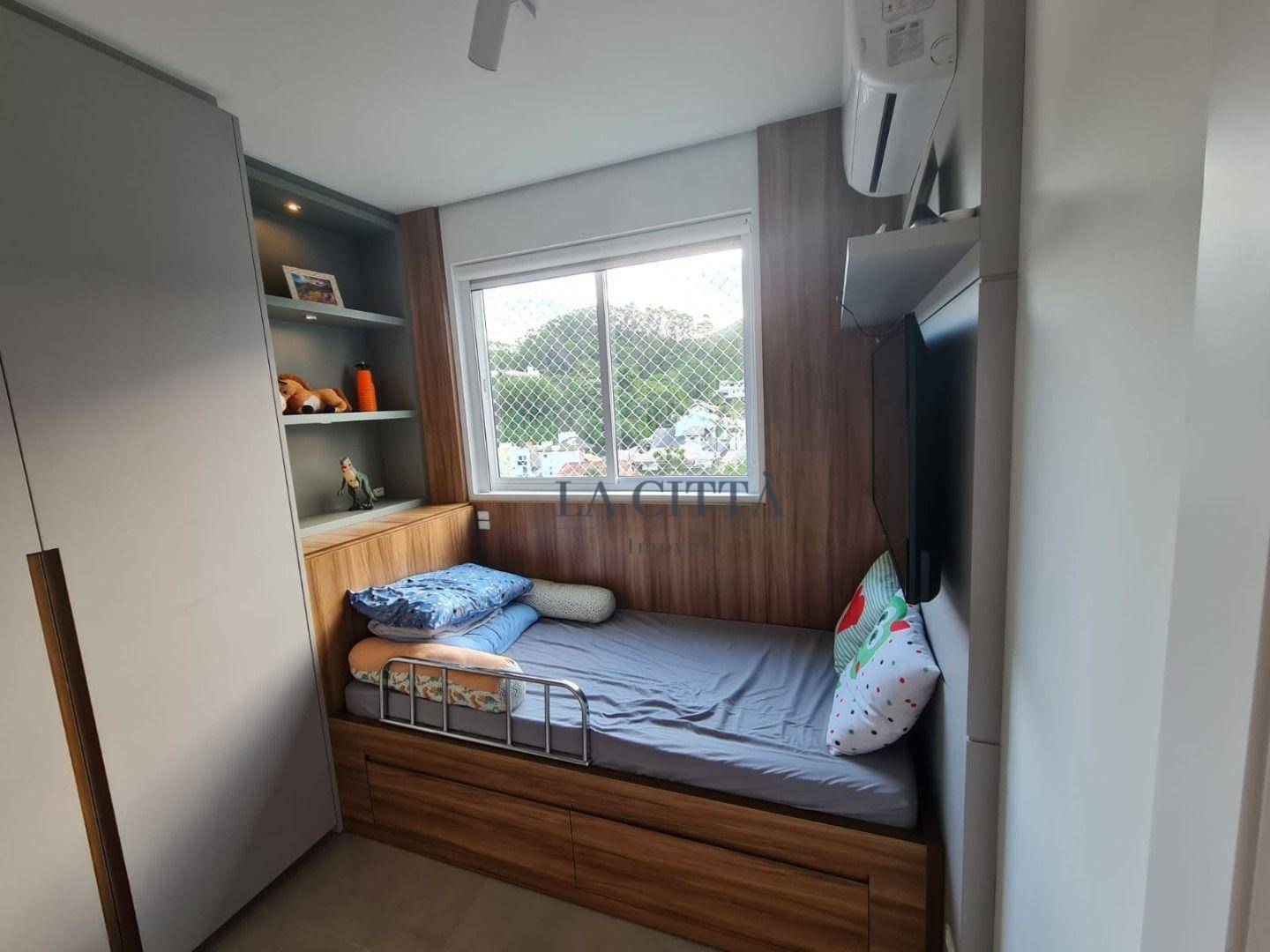 Apartamento à venda com 3 quartos, 104m² - Foto 12