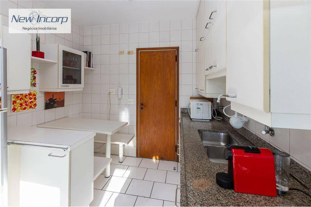 Apartamento à venda com 3 quartos, 128m² - Foto 15