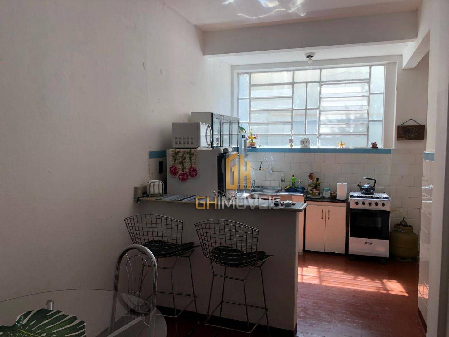 Apartamento à venda com 4 quartos, 205m² - Foto 2