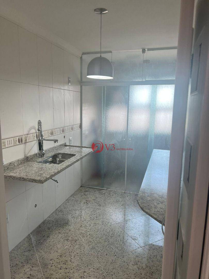 Apartamento à venda com 3 quartos, 65m² - Foto 12