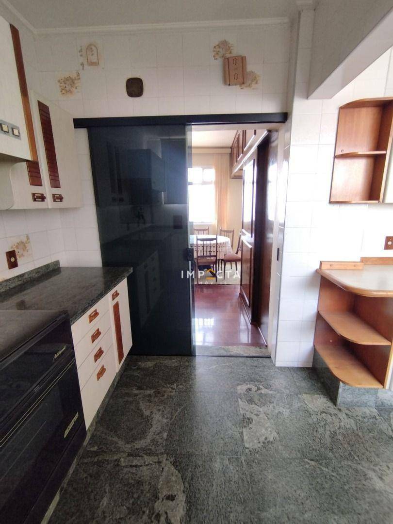 Apartamento à venda com 3 quartos, 113m² - Foto 6