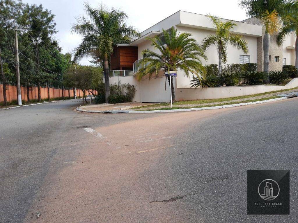 Casa de Condomínio à venda com 4 quartos, 418m² - Foto 4