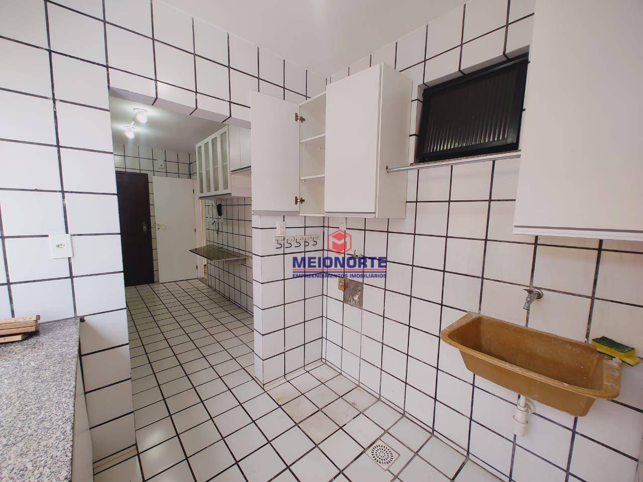 Apartamento à venda com 3 quartos, 140m² - Foto 35