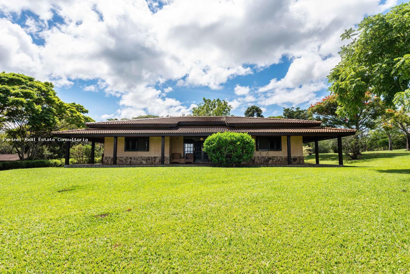 Fazenda à venda com 9 quartos, 102794m² - Foto 31