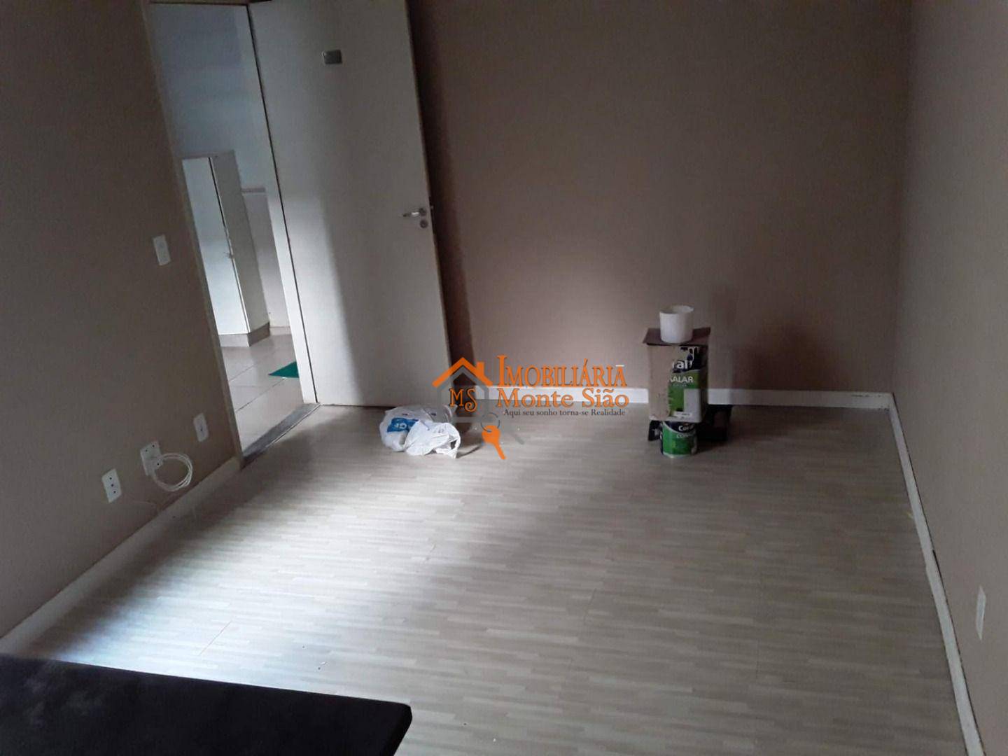 Apartamento à venda com 2 quartos, 42m² - Foto 7