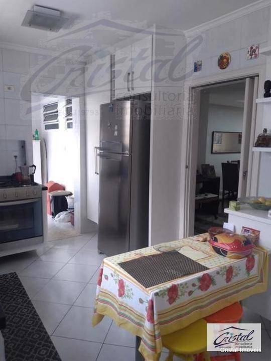 Apartamento à venda com 3 quartos, 140m² - Foto 5