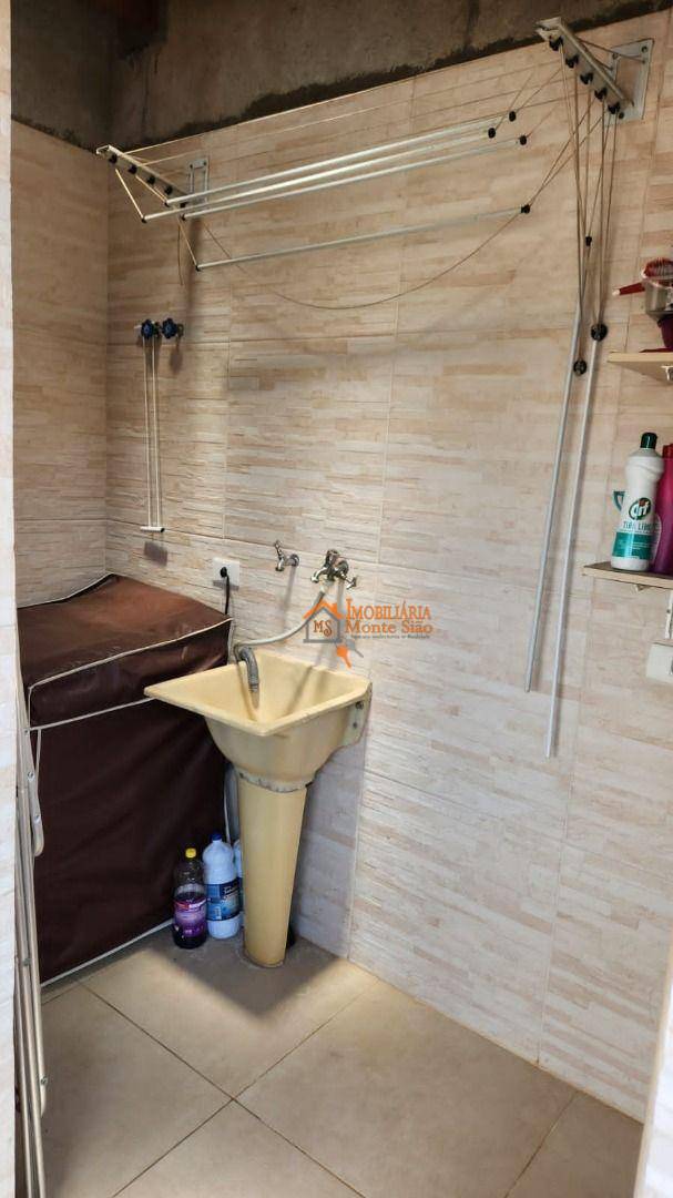 Sobrado à venda com 5 quartos, 200m² - Foto 32