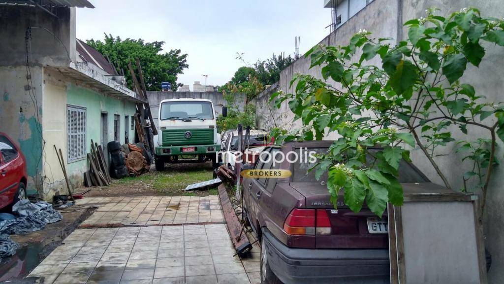 Casa à venda com 1 quarto, 200m² - Foto 3