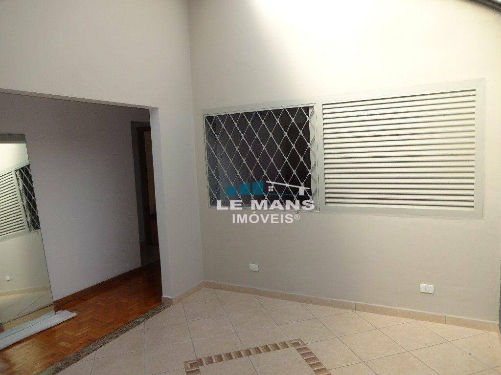 Casa à venda com 3 quartos, 183m² - Foto 7