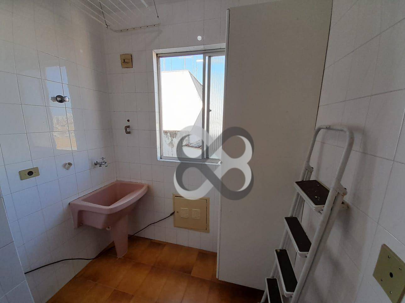 Apartamento à venda com 2 quartos, 60m² - Foto 7