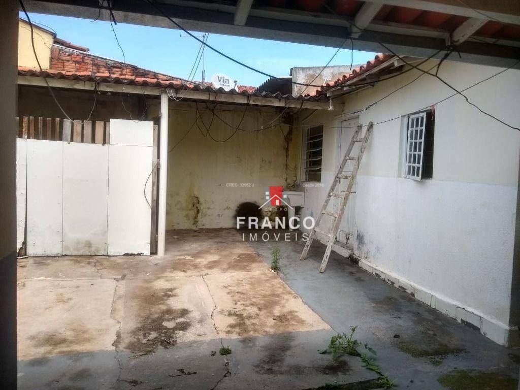 Casa à venda e aluguel com 3 quartos, 225m² - Foto 6