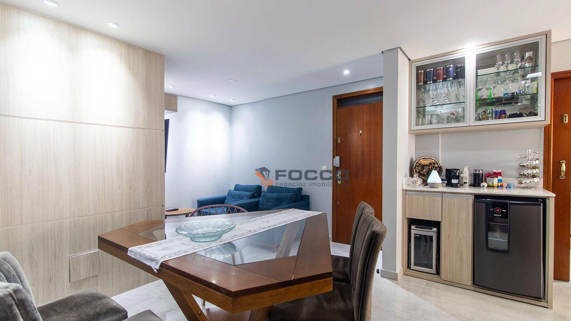 Apartamento à venda com 3 quartos, 104m² - Foto 3