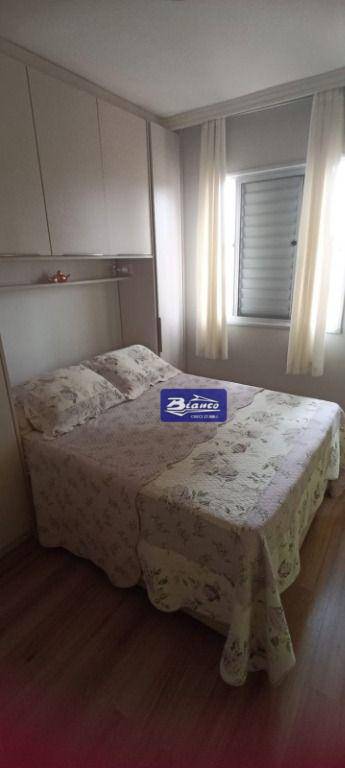 Apartamento à venda com 2 quartos, 49m² - Foto 14