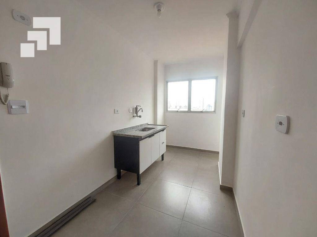 Apartamento para alugar com 1 quarto, 42m² - Foto 12