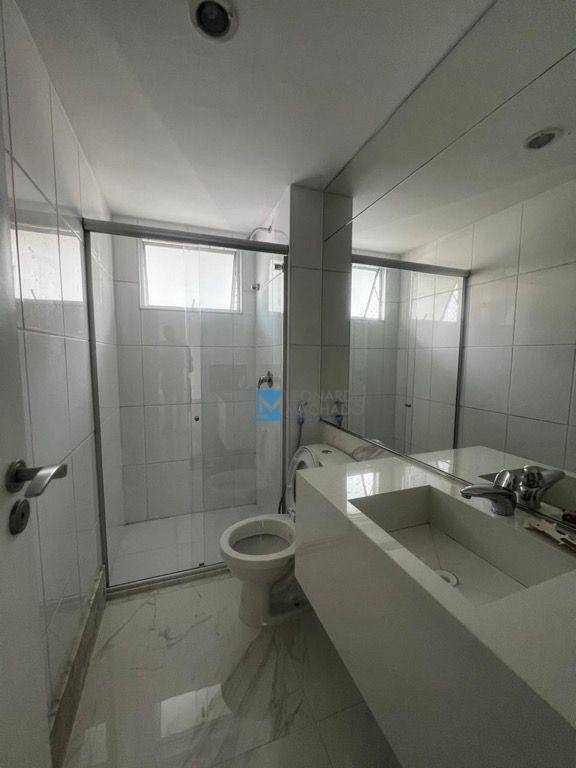 Apartamento à venda com 3 quartos, 290m² - Foto 10