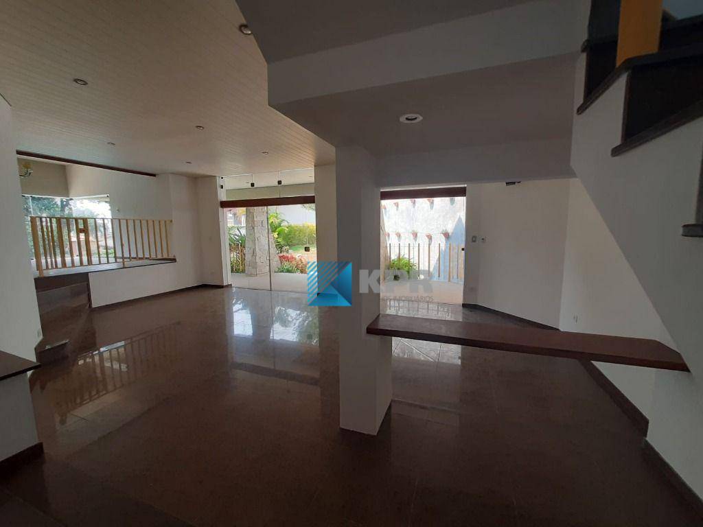 Casa de Condomínio à venda com 3 quartos, 360m² - Foto 42