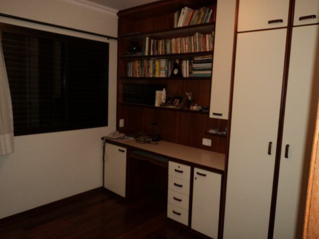 Apartamento à venda com 3 quartos, 177m² - Foto 10