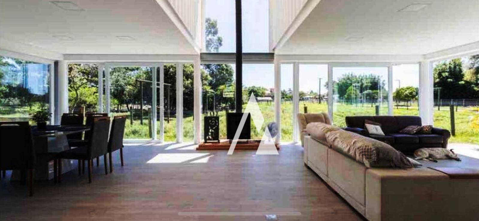 Casa de Condomínio para alugar com 3 quartos, 400m² - Foto 9