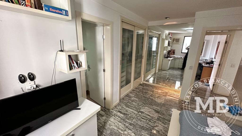 Apartamento à venda com 4 quartos, 257m² - Foto 34