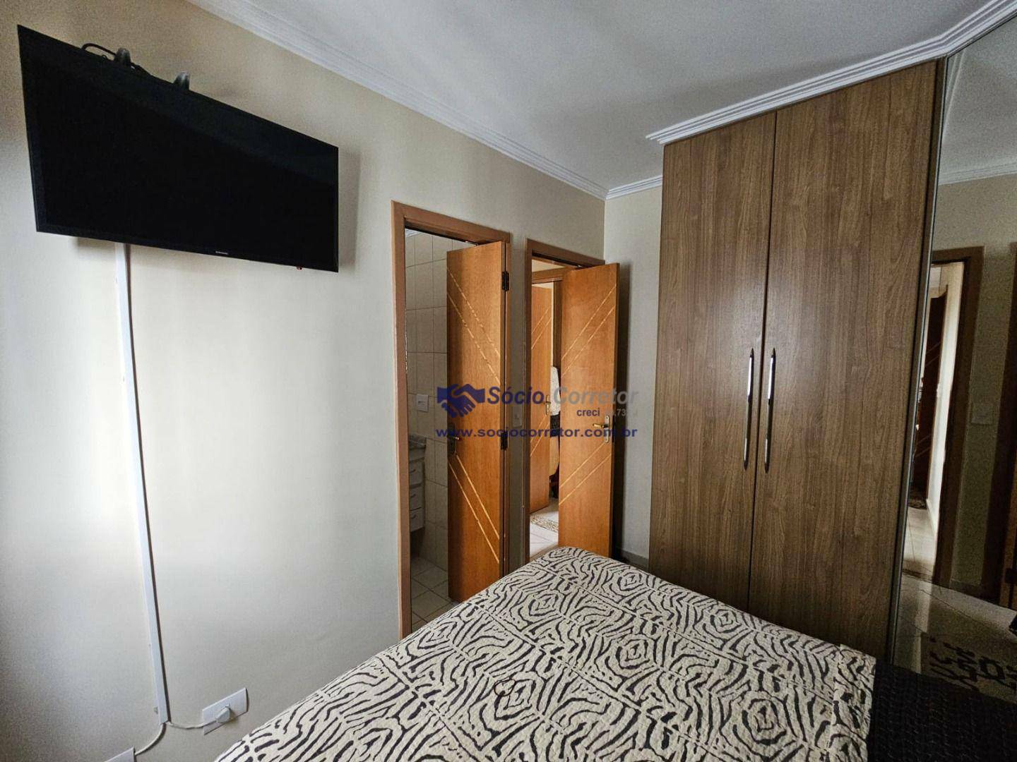 Apartamento à venda com 3 quartos, 65m² - Foto 27