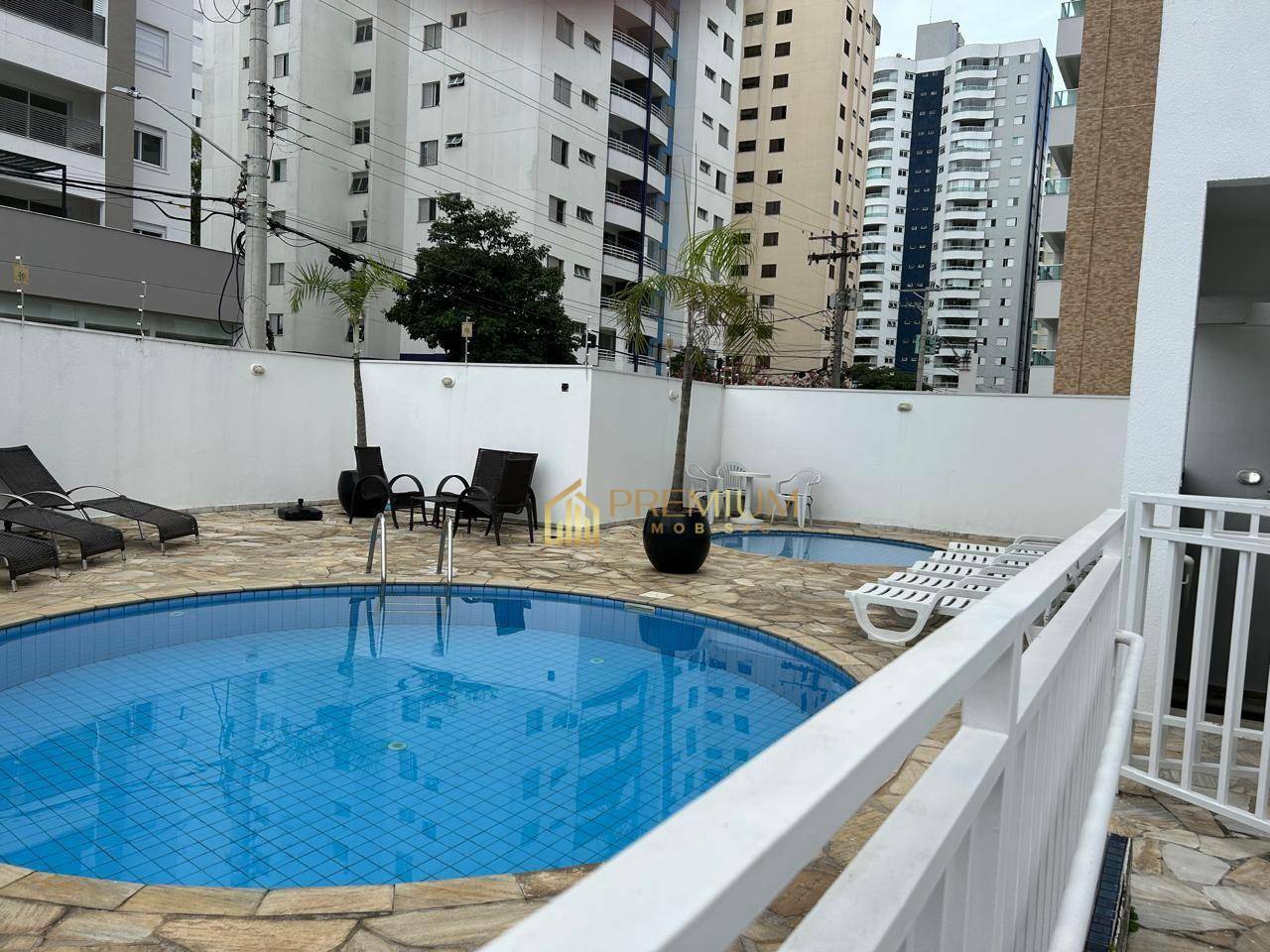 Apartamento à venda com 2 quartos, 71m² - Foto 25