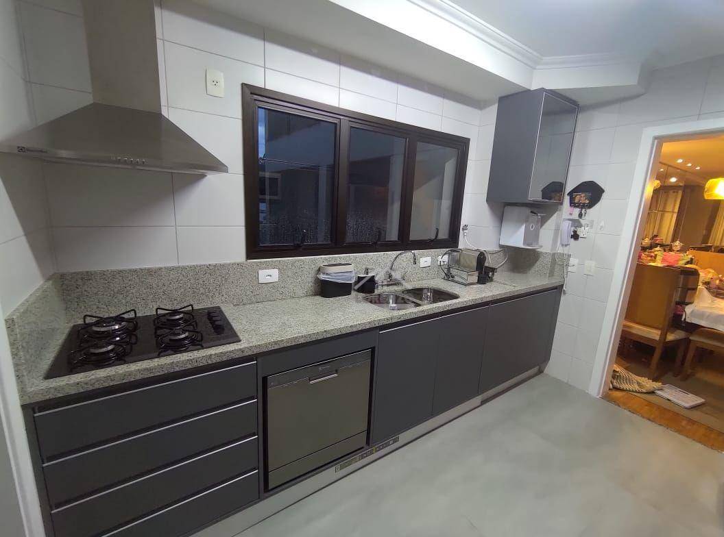 Apartamento à venda com 3 quartos, 138m² - Foto 15