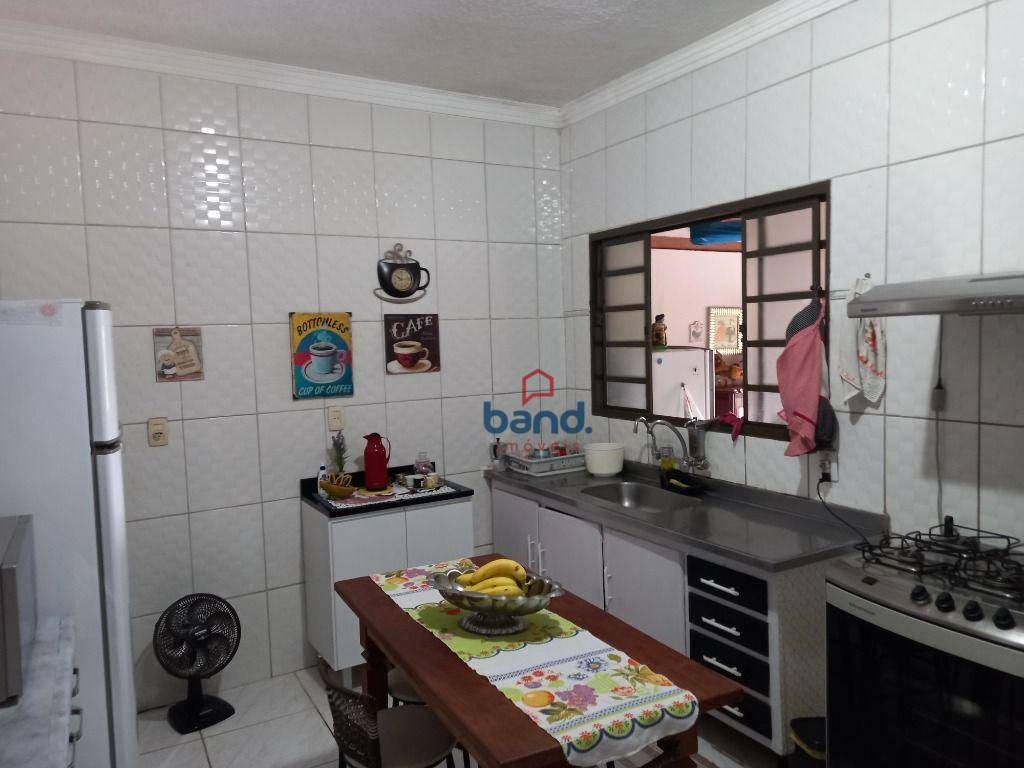 Casa à venda com 3 quartos, 156m² - Foto 14