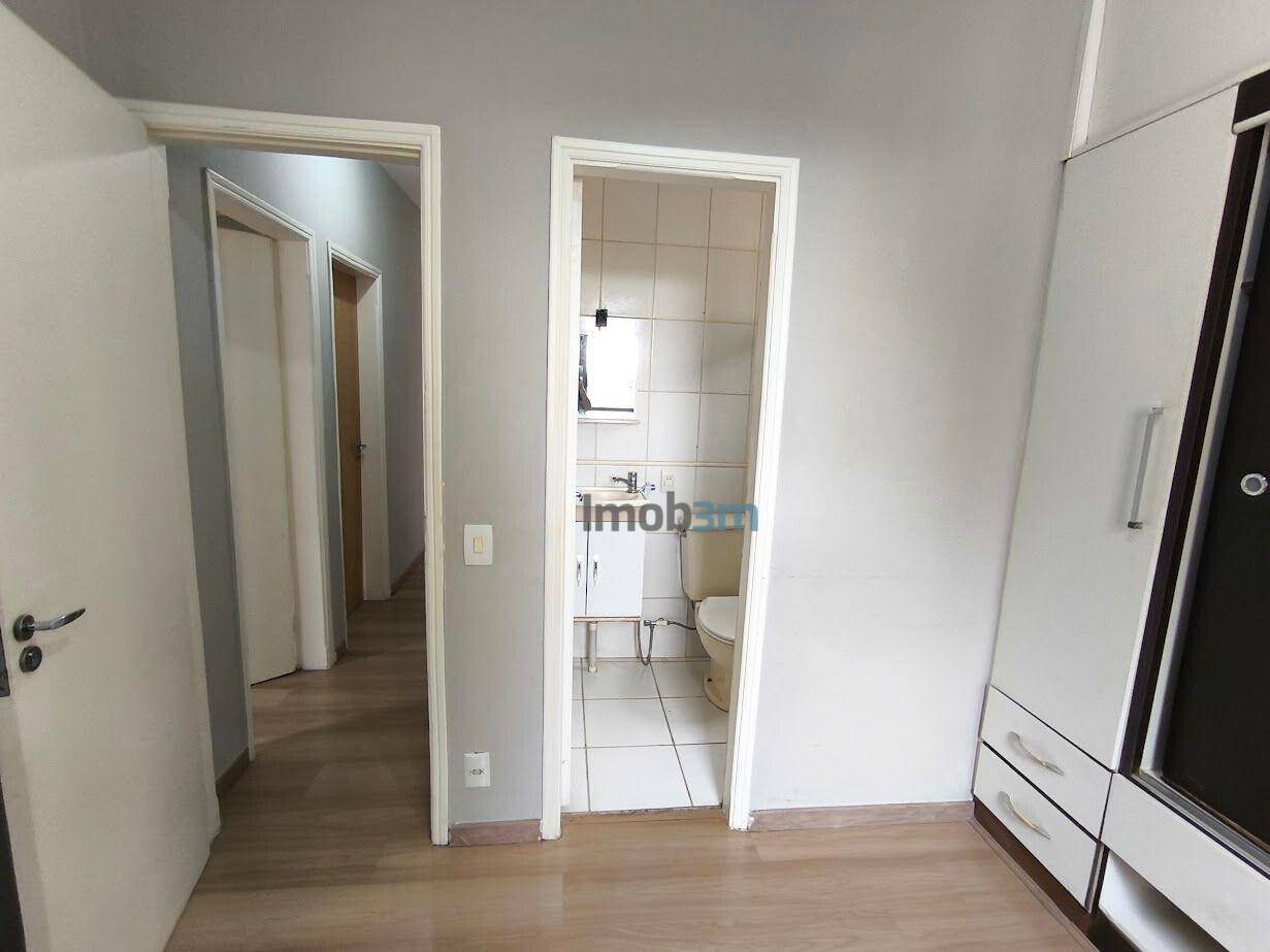 Apartamento à venda com 3 quartos, 66m² - Foto 14