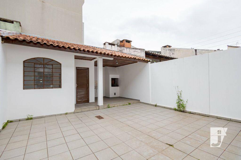 Sobrado para alugar com 3 quartos, 141m² - Foto 25