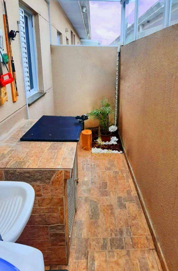 Sobrado à venda com 2 quartos, 68m² - Foto 8