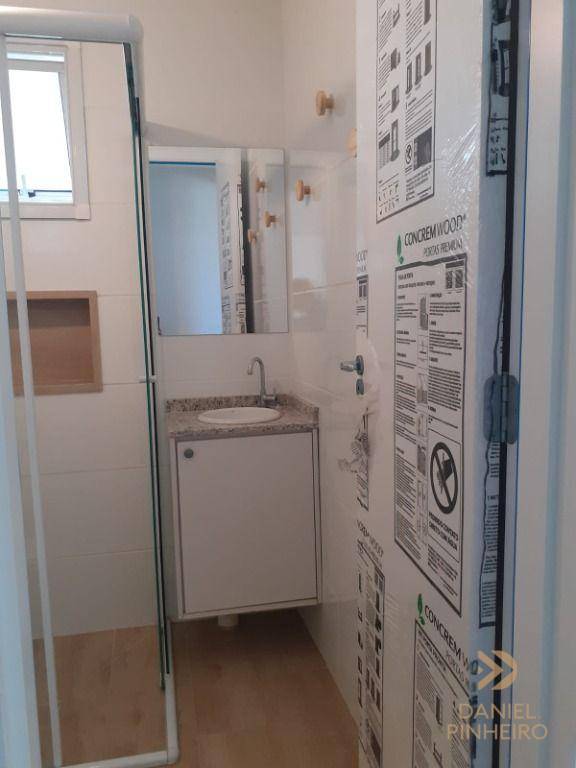 Apartamento à venda com 2 quartos, 72m² - Foto 9