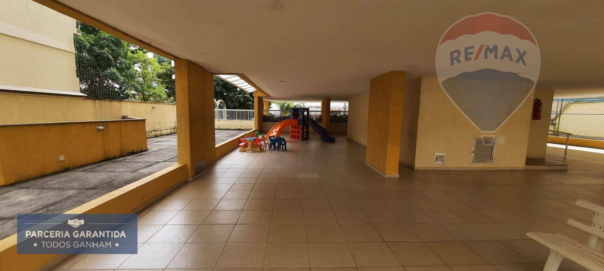 Apartamento à venda com 2 quartos, 118m² - Foto 24