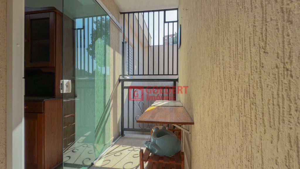 Apartamento para alugar com 2 quartos, 50m² - Foto 14