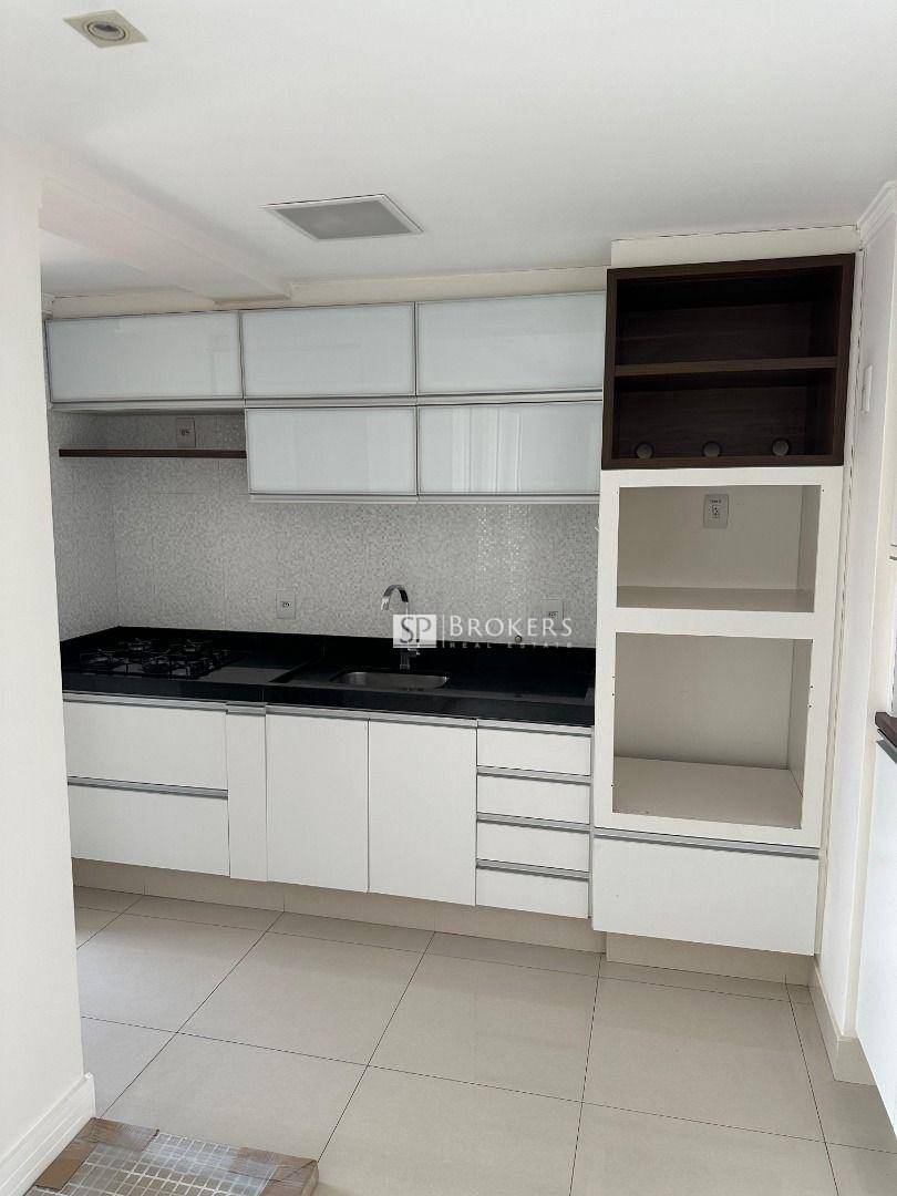 Apartamento à venda com 3 quartos, 80m² - Foto 8