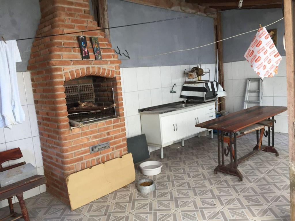 Casa à venda com 4 quartos, 154m² - Foto 3