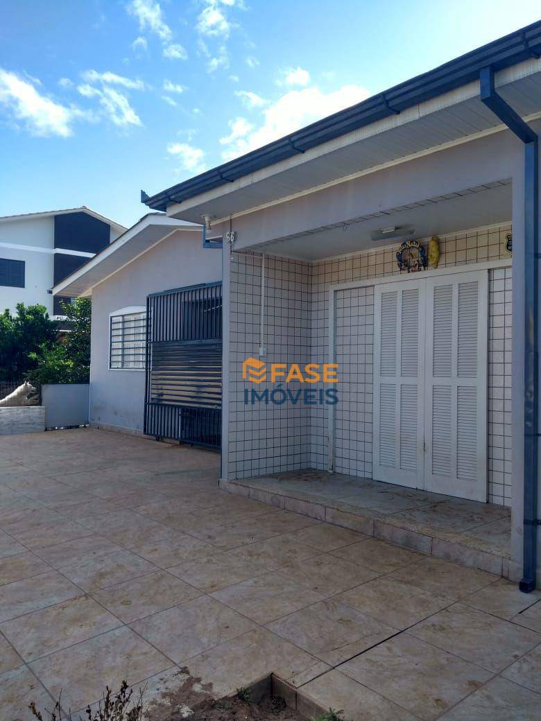 Casa, 5 quartos, 167 m² - Foto 3