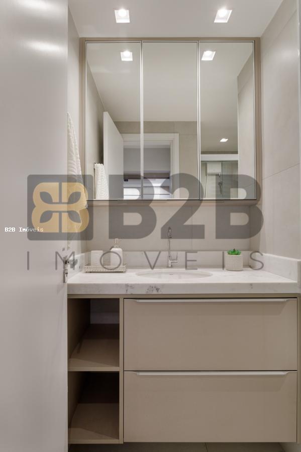 Apartamento à venda com 1 quarto, 41m² - Foto 26