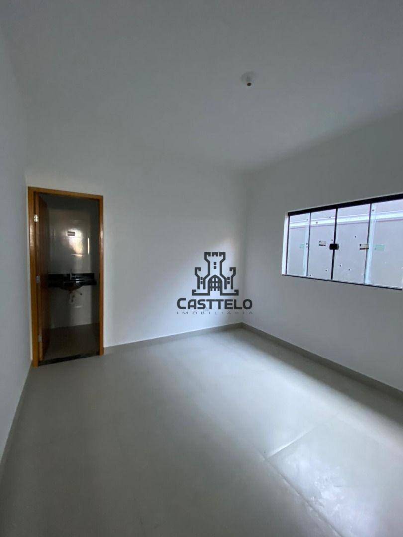 Casa à venda com 3 quartos, 81m² - Foto 9