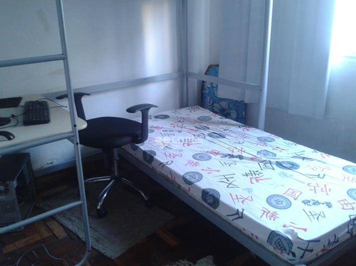 Apartamento à venda com 3 quartos, 80m² - Foto 2