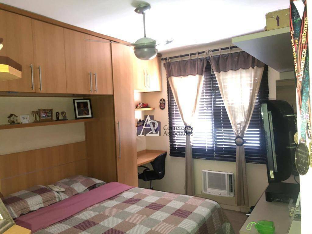 Apartamento à venda com 2 quartos, 67m² - Foto 6