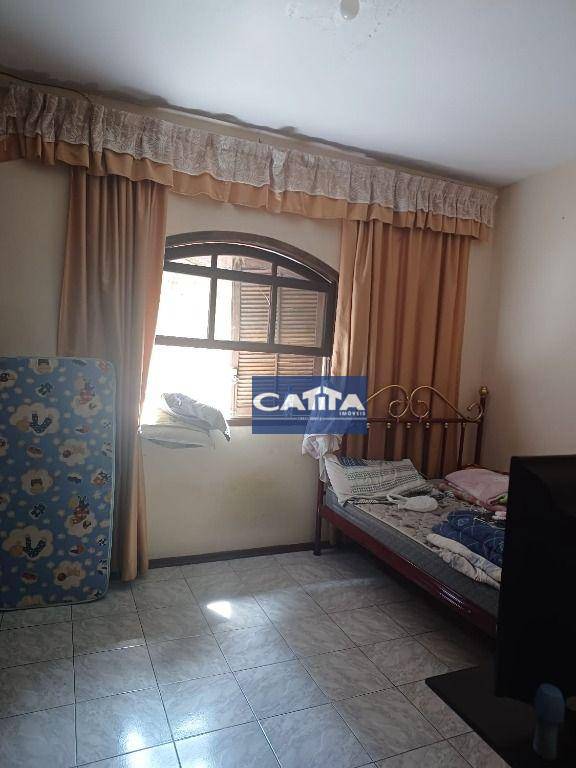 Casa à venda com 5 quartos, 240m² - Foto 27